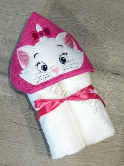 Hooded Towel, Marie Hooded Towel, Marie Applique Hooded Towel, Marie Embroidered Hooded Towel